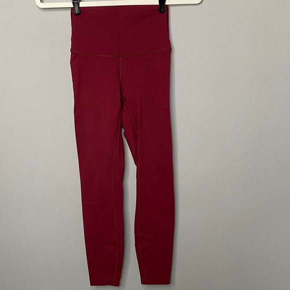 Lululemon - Wunder Under size 2 leggings yoga pants - Picture 1 of 2
